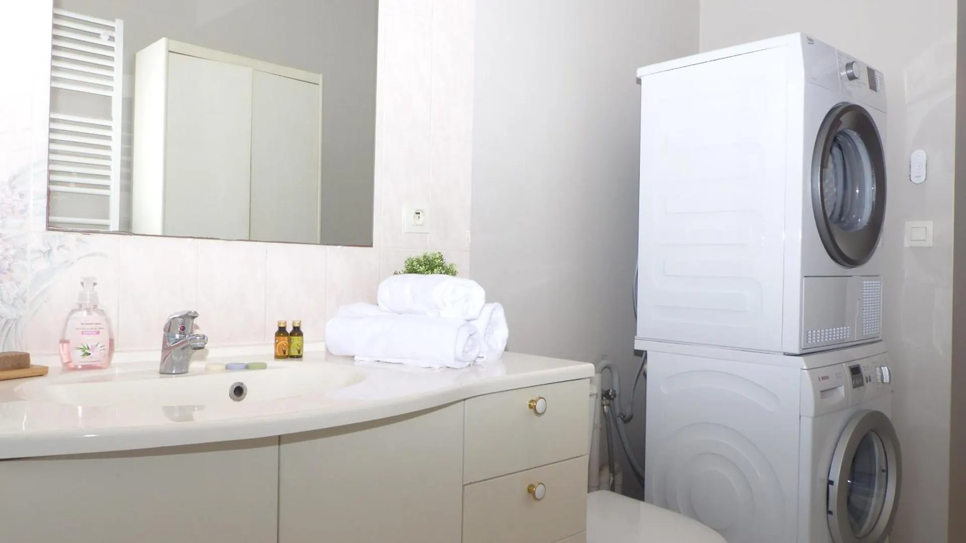 Holiday home Agreable Maison De Village - Baden France